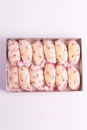 Maamoul Pistachios 12 Large Pieces