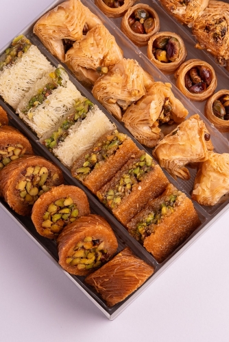 Mixed Baklava Medium Box    